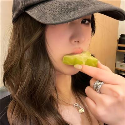 弯曲幸运草